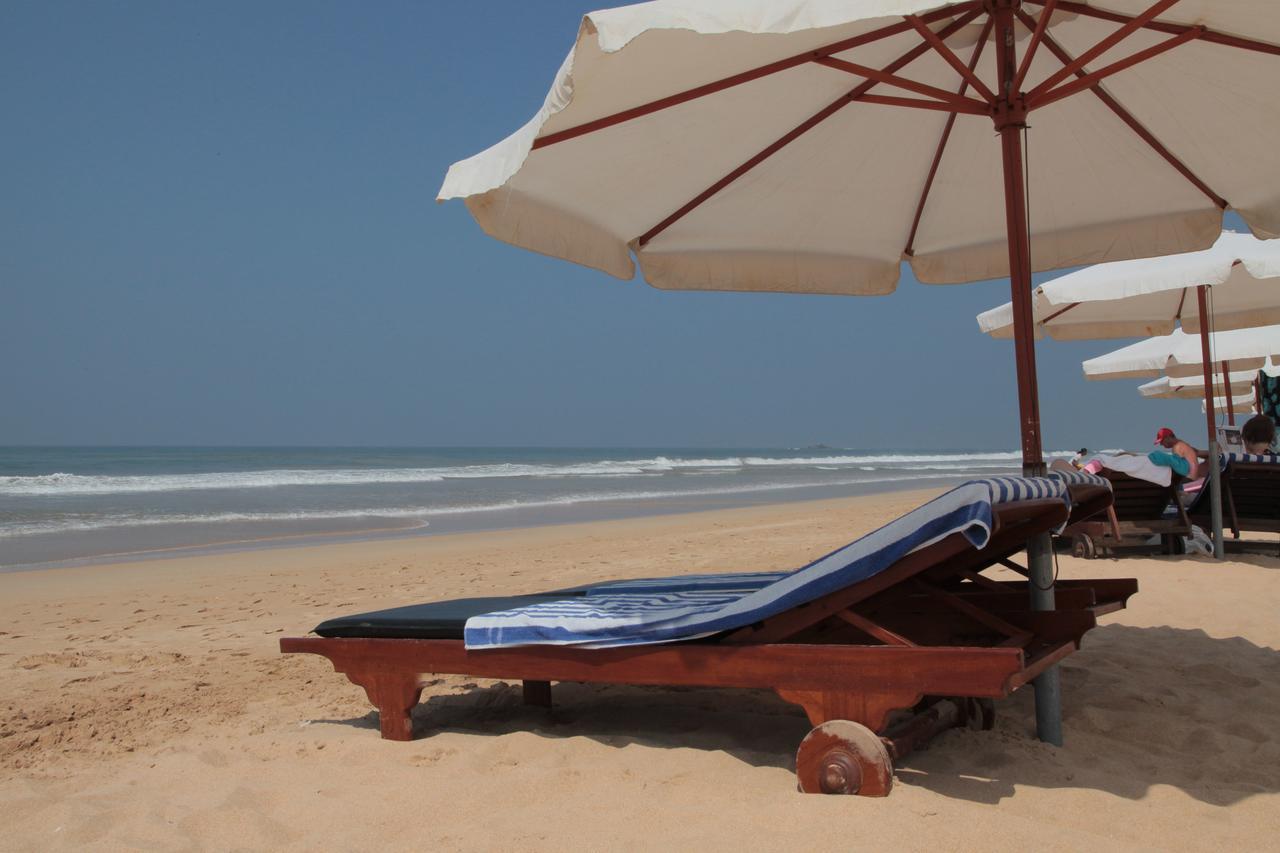 Prince Beach Hotel Bentota Bagian luar foto